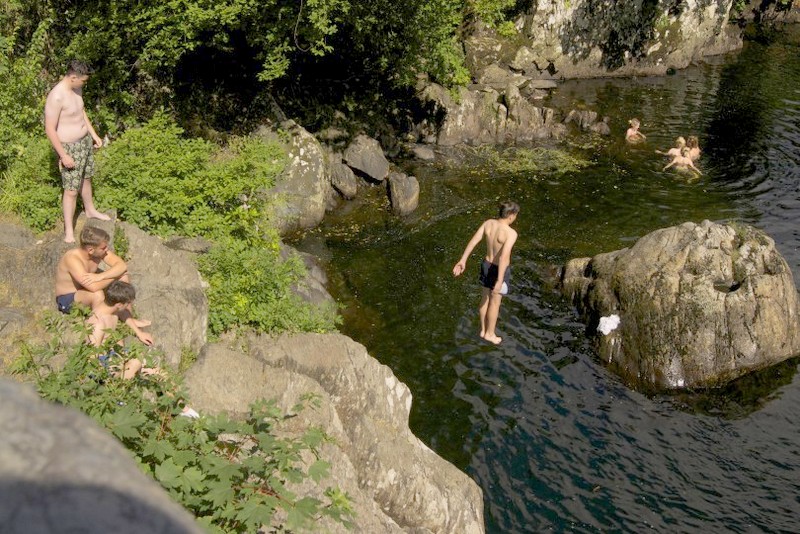 Betws-y-Coed-a-popular-place-to-take-the-plunge-on-a-hot-day-mywildsummer