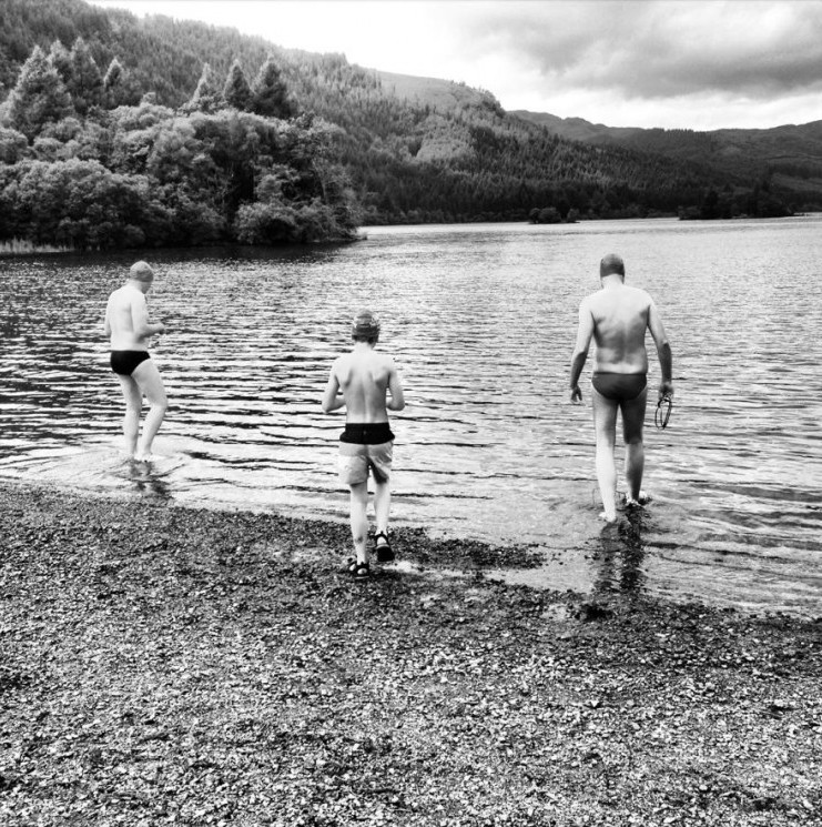 Loch-Chon-family-swim-mywildsummer-
